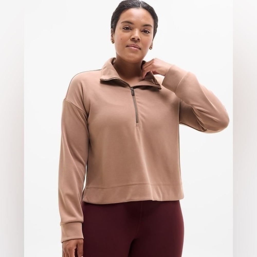 Athleta Seasoft Quarter Zip Pullover in Auburn Size Small